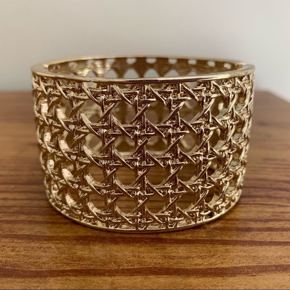 Gold Tone Open Basketweave Thick Cuff Hinge Bracelet